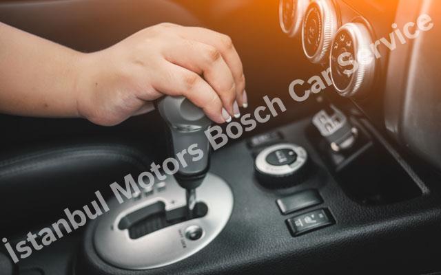 Vites Kolu Boşta Gibi Sallanıyor